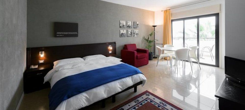 Residence Annunziata メッシーナ エクステリア 写真