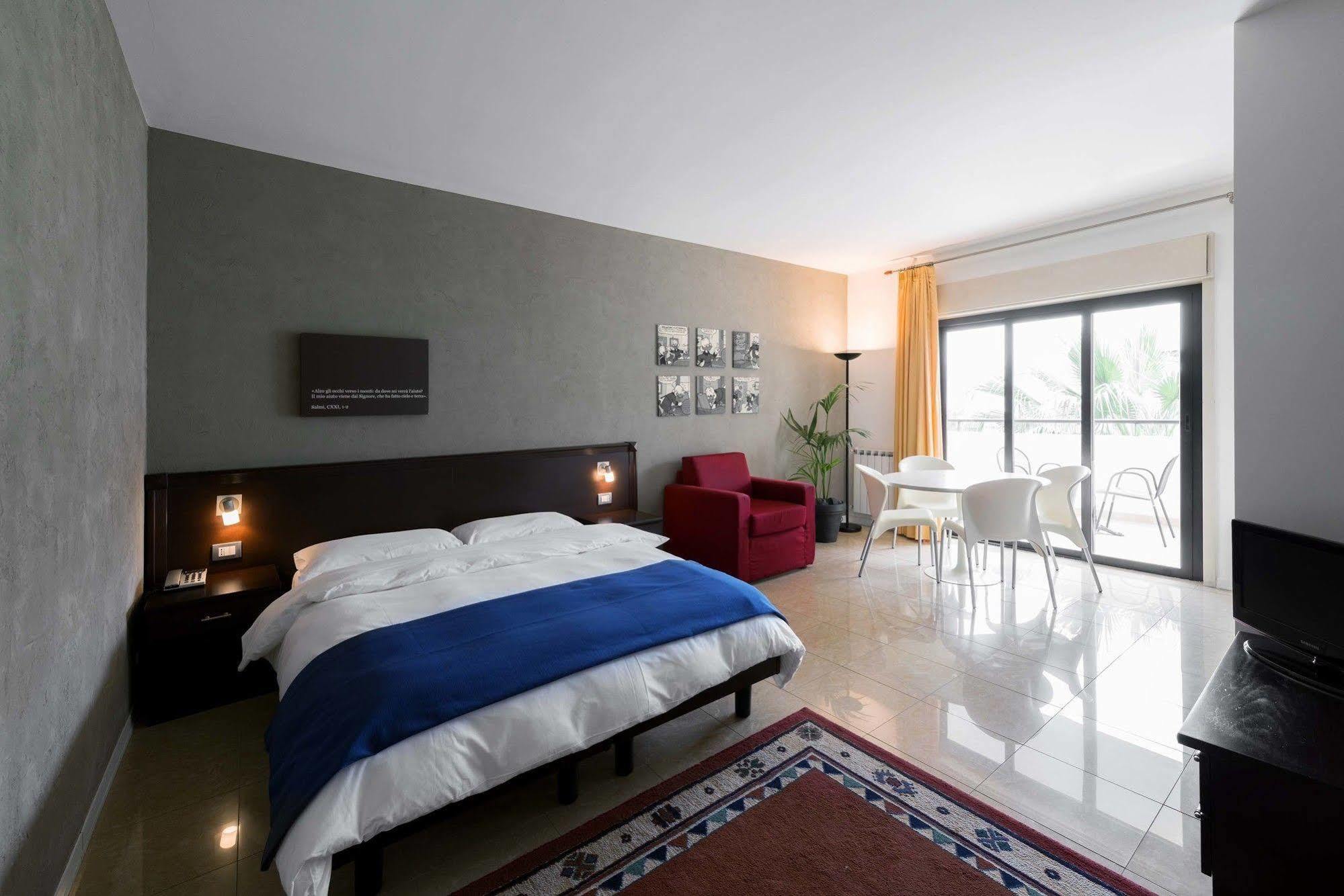 Residence Annunziata メッシーナ エクステリア 写真